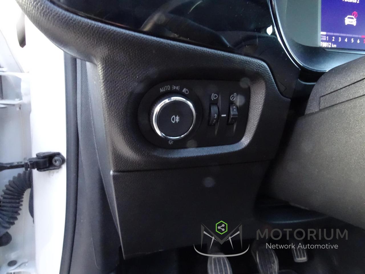 Opel Corsa 1.2 75 CV