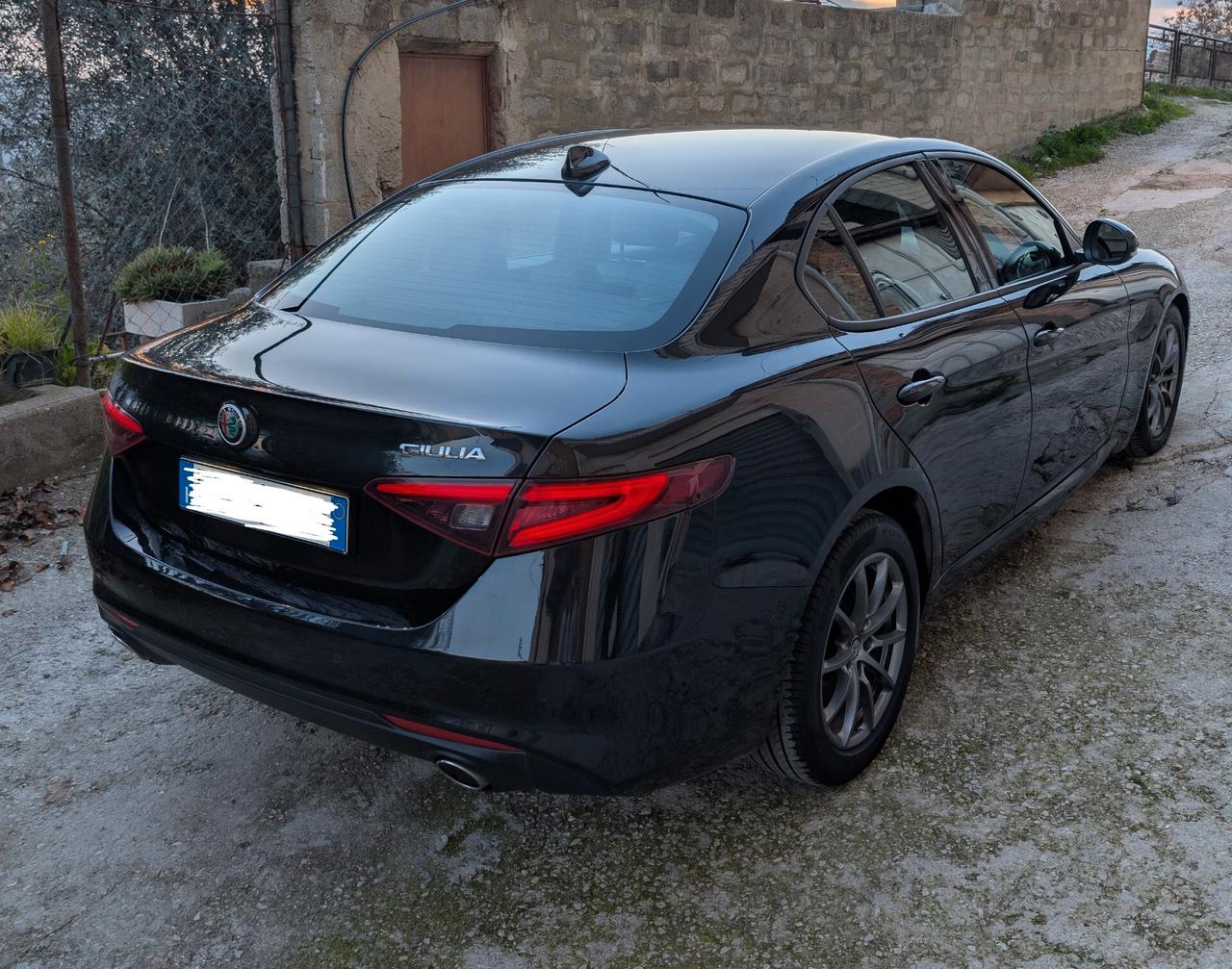Alfa Romeo Giulia 2.2 Turbodiesel 180 CV Super MT6
