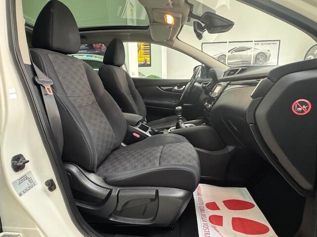 Nissan Qashqai 1.5 dCi N-Connecta/ 2016/ Pronta consegna