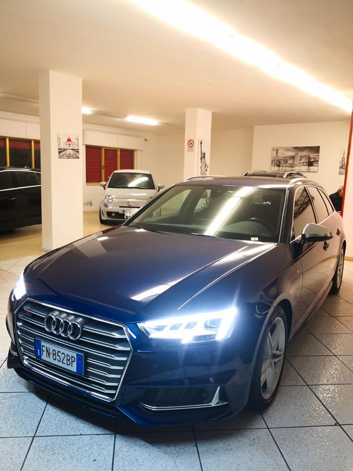 Audi S4 Avant 3.0 TFSI 353cv quattro tiptronic FULL IVA ESPOSTA