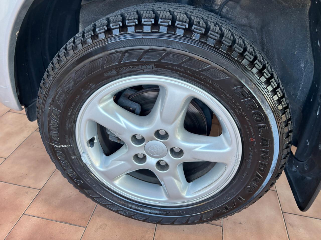 TOYOTA RAV 4 *5p 2.0 vvt-i 16v auto