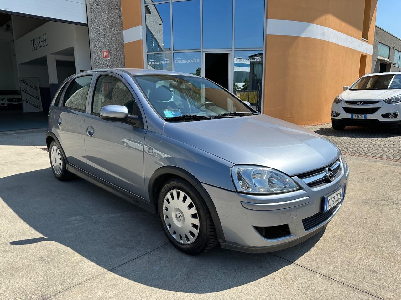 Opel Corsa 1.0i 12V cat 5 porte Enjoy
