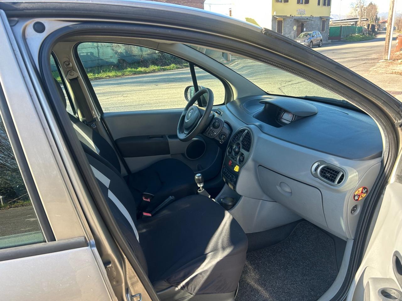 Renault Modus Grand 1.2 16V Dynamique