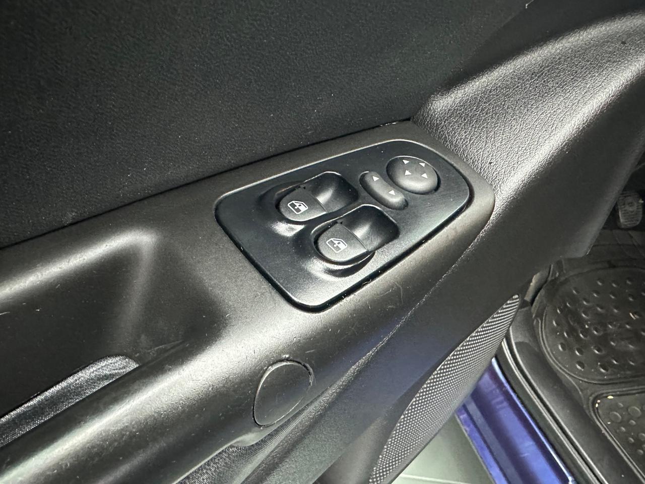 Lancia Ypsilon 1.3 MJT 90 CV Platino