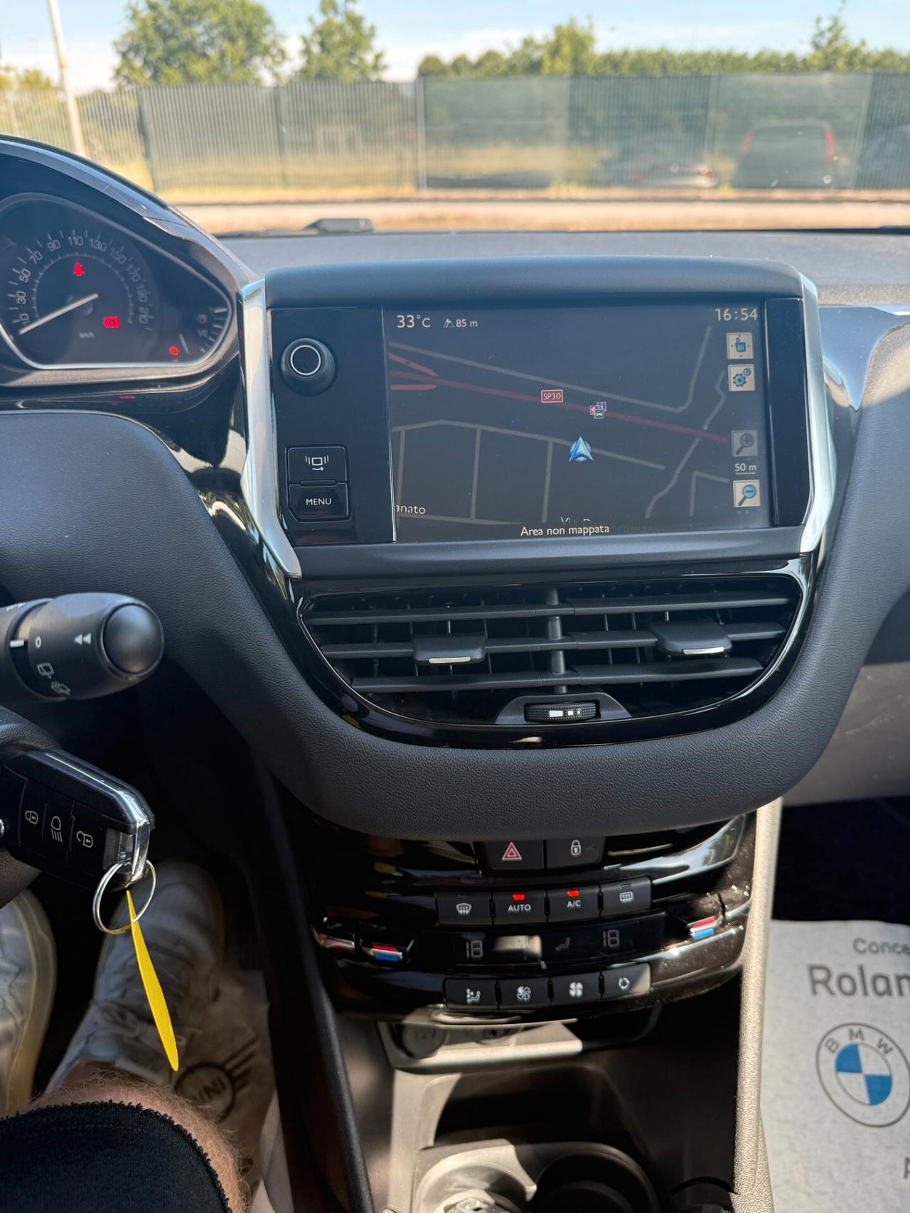Peugeot 208 PureTech 82 3 porte Allure