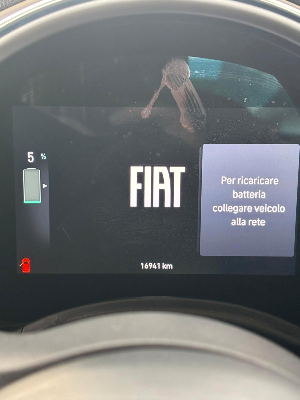 Fiat 500 500e Berlina 42 kWh opening edition