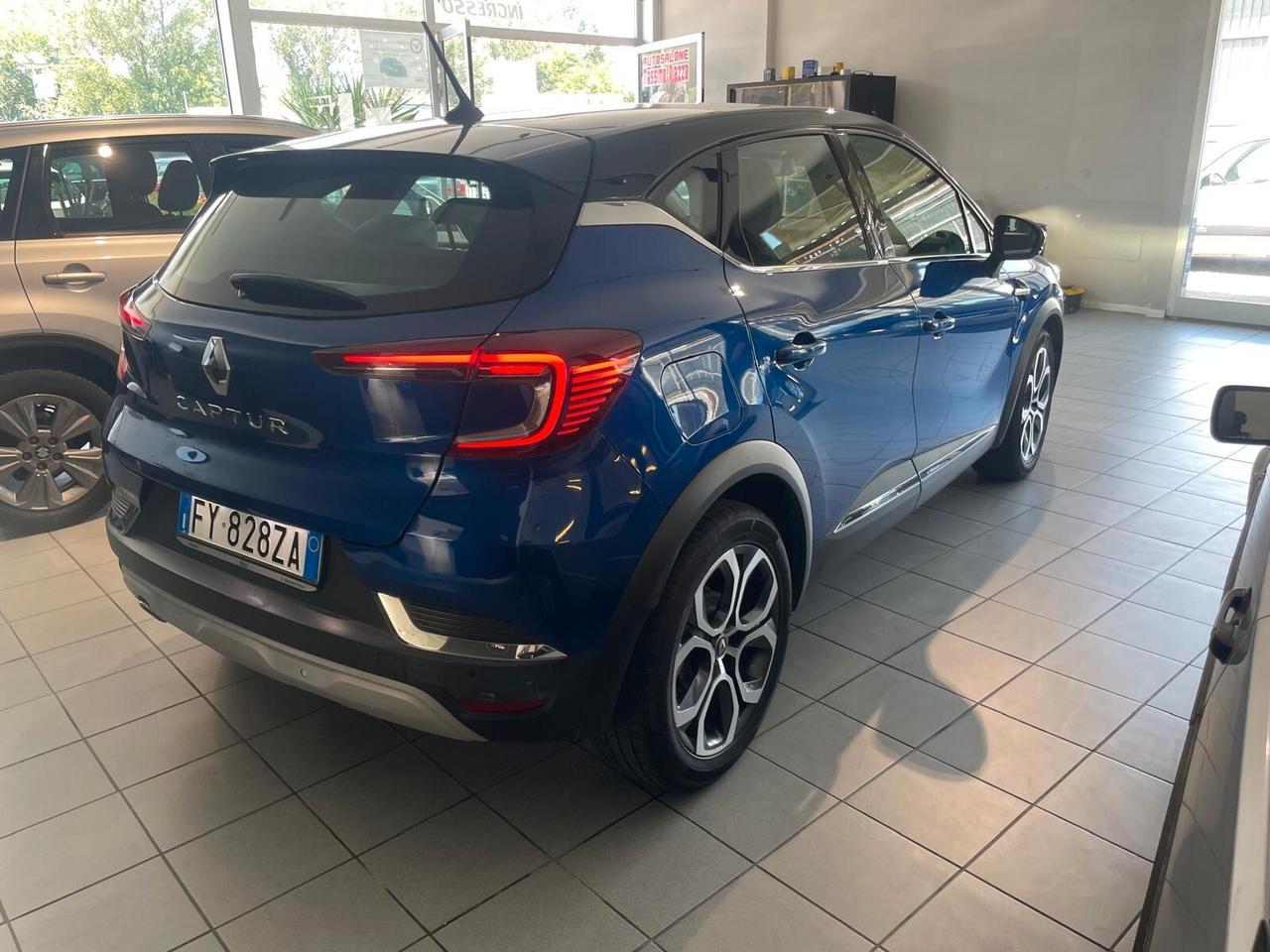 Renault Captur Blue dCi 95 CV Intens