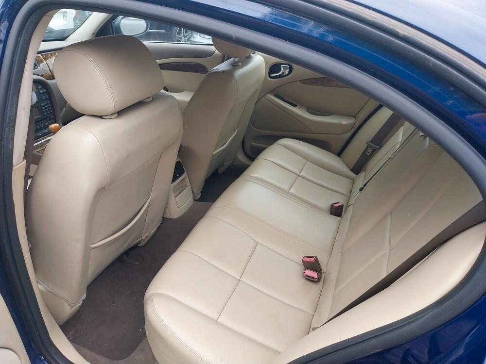 Jaguar S-Type 2.5 V6 cat Executive