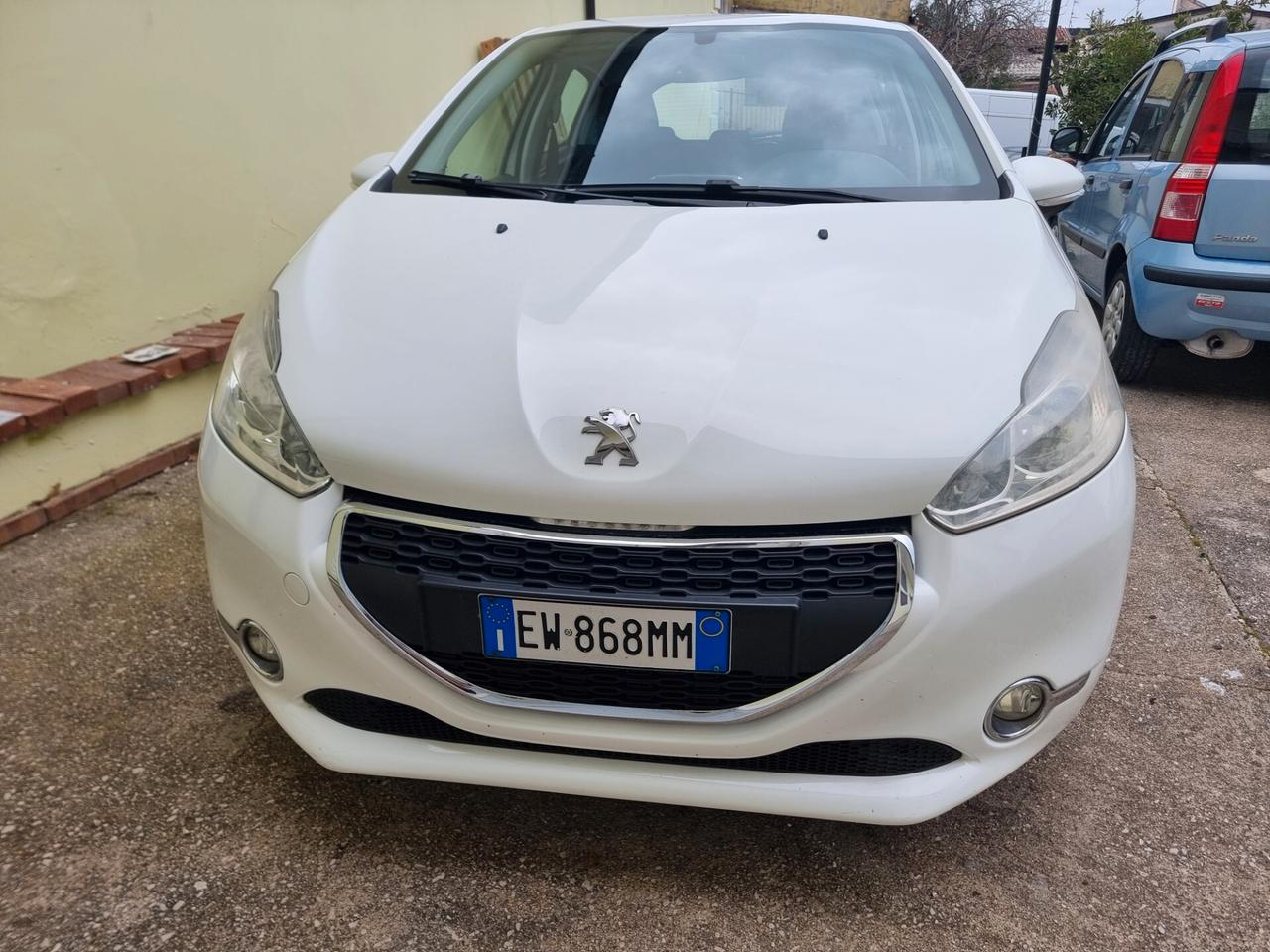 Peugeot 208 1.4 HDi 68 CV 5 porte Access