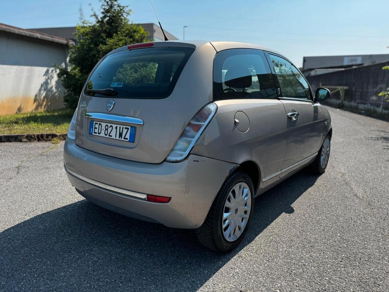 Lancia Ypsilon 1.2 Elle