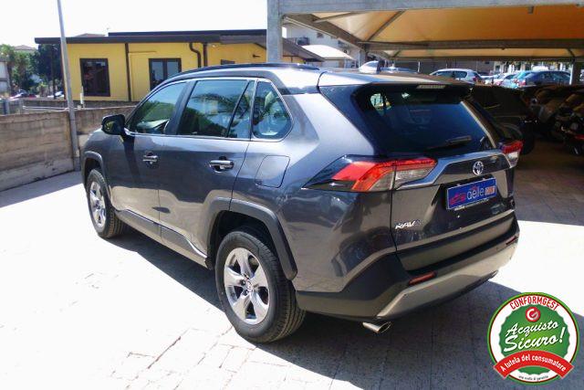 TOYOTA RAV 4 MY23 RAV4 2.5 HV (218CV) E-CVT 2WD Business