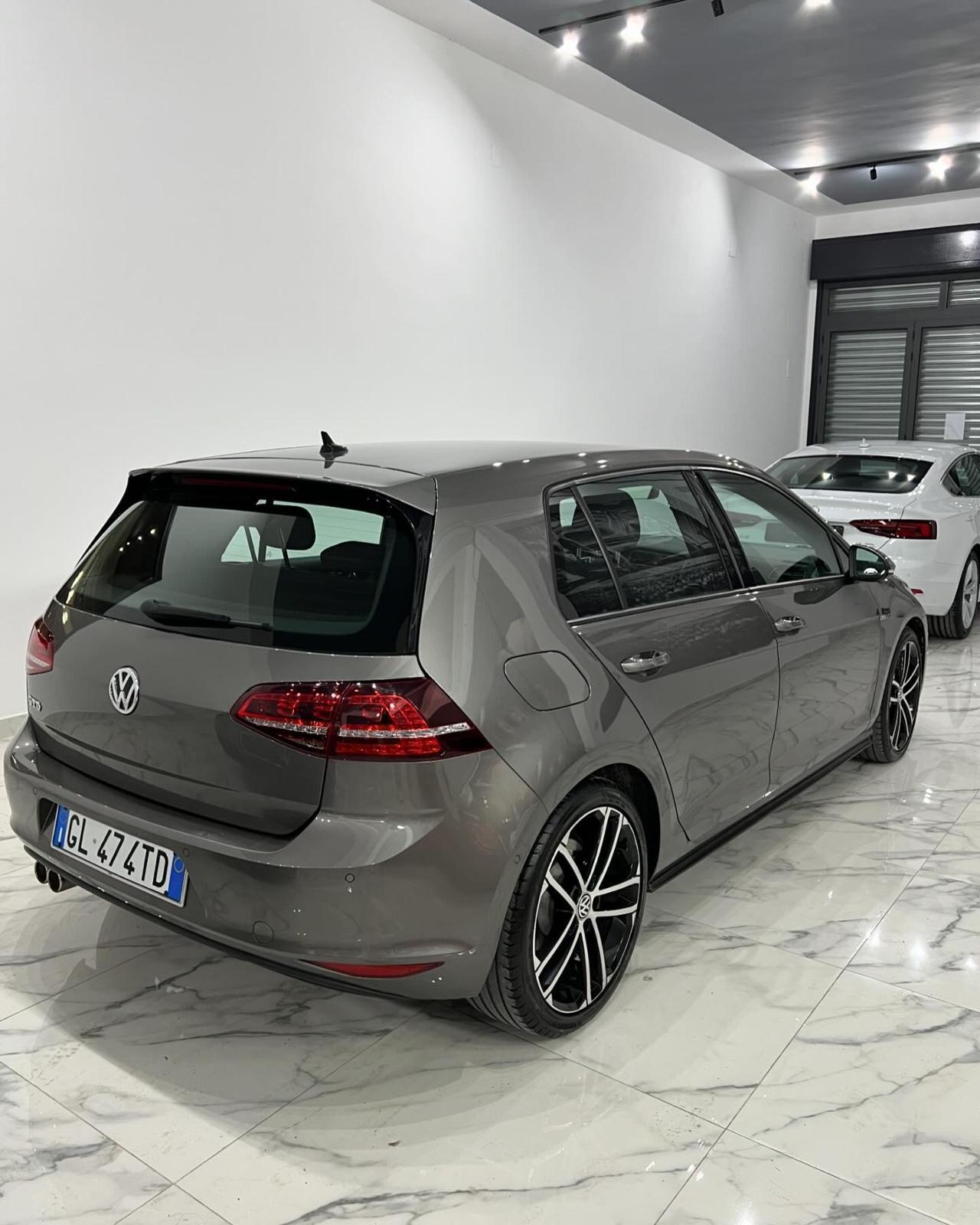 Volkswagen Golf GTD 2.0 TDI