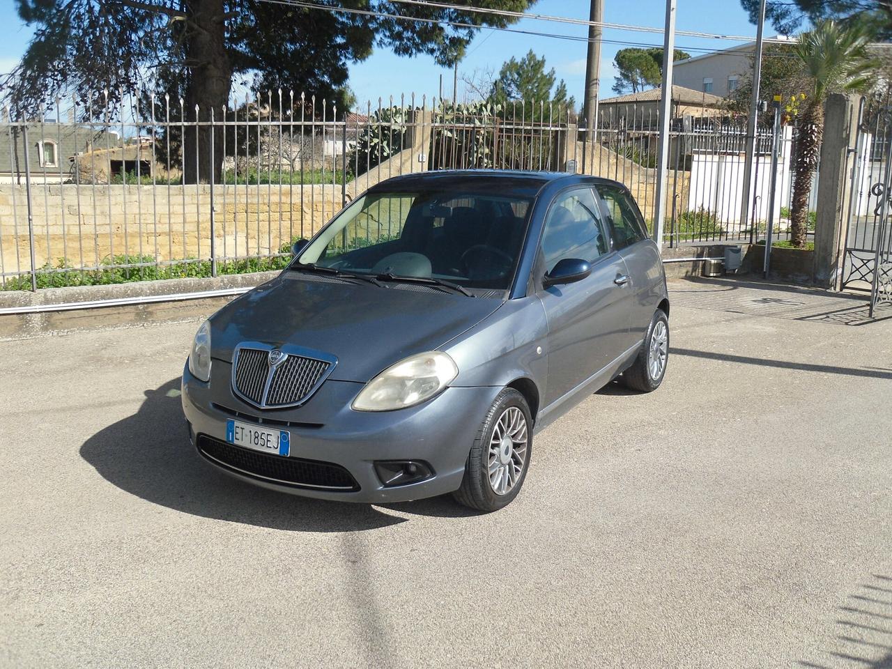 Lancia Ypsilon 1.3 Multijet 75 cv