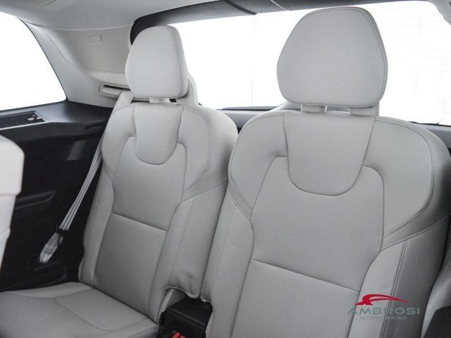 VOLVO XC90 2.0 b5 Plus Bright awd 7p.ti auto