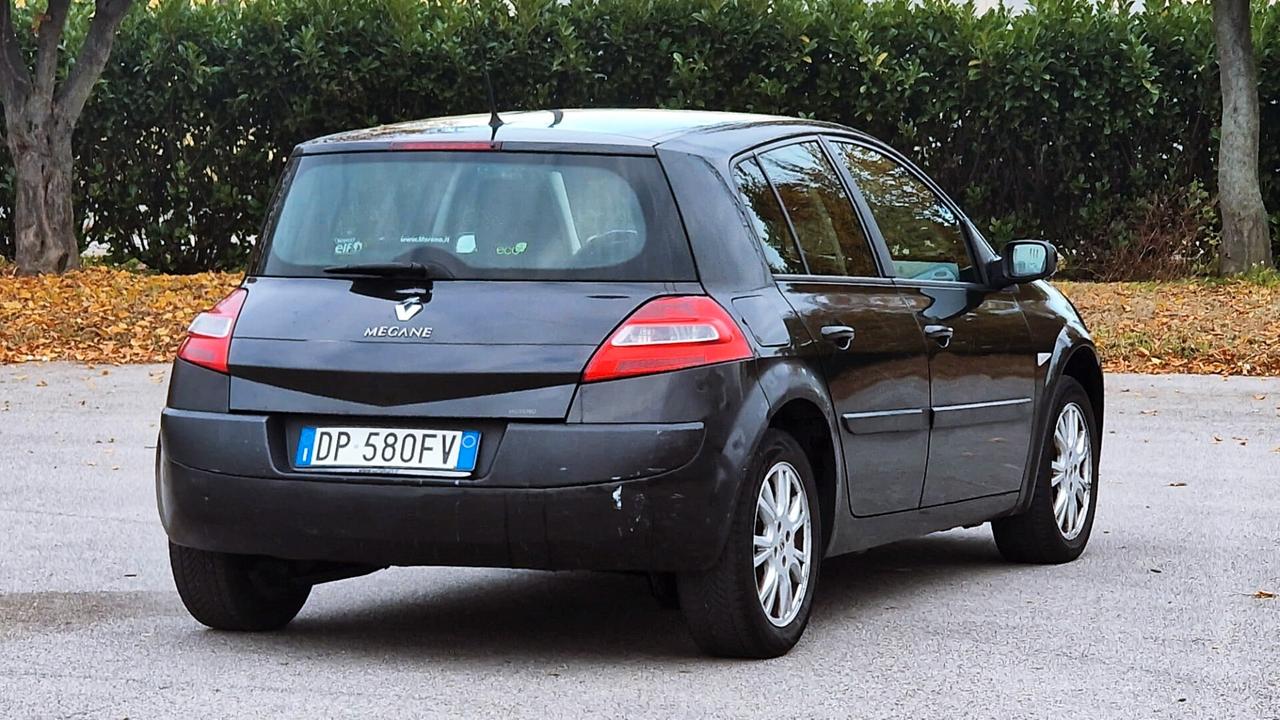 Renault Megane 1.5 Dci 105cv