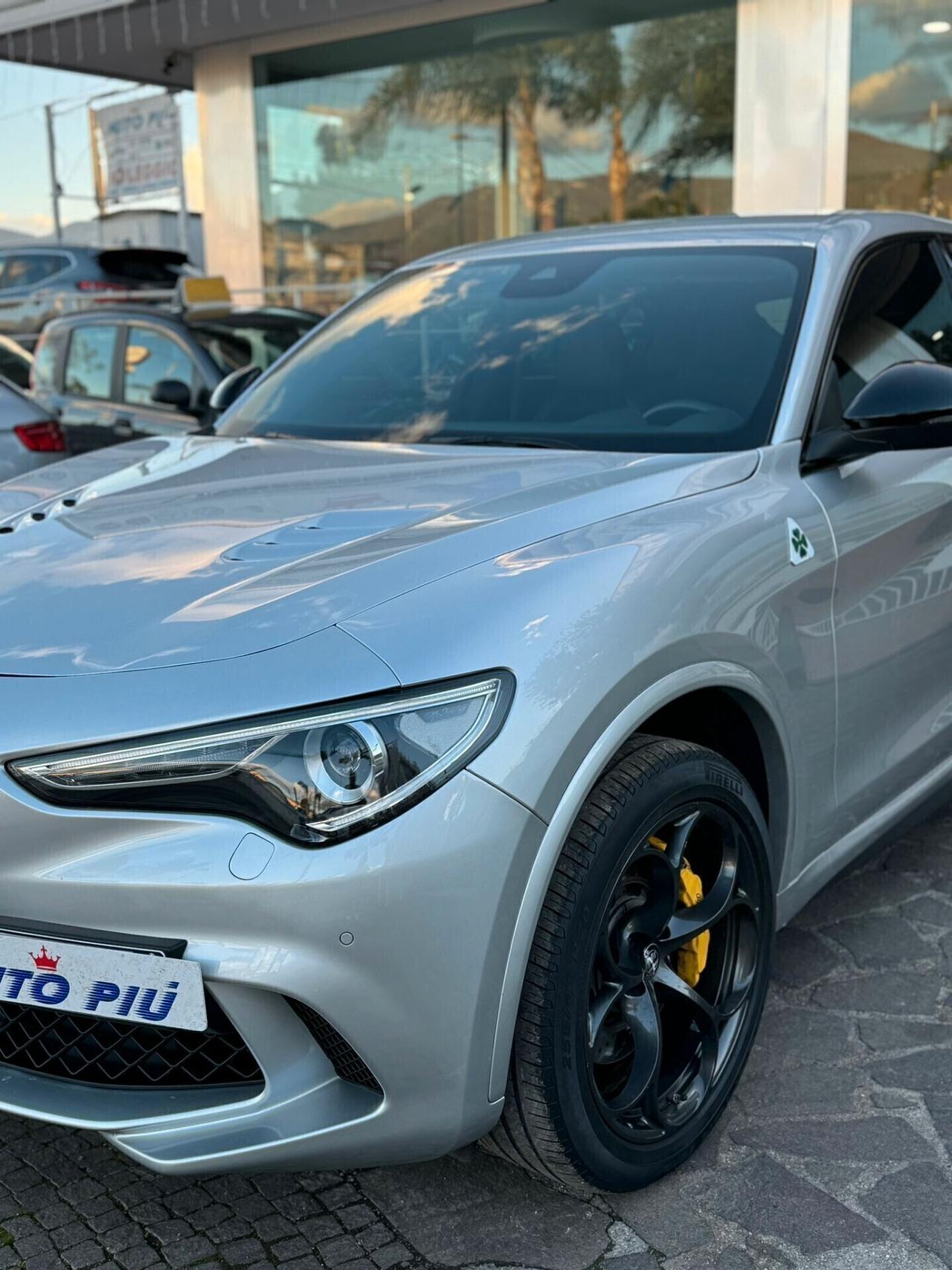 Alfa Romeo Stelvio 2.9 Bi-Turbo V6 510 CV AT8 Quadrifoglio