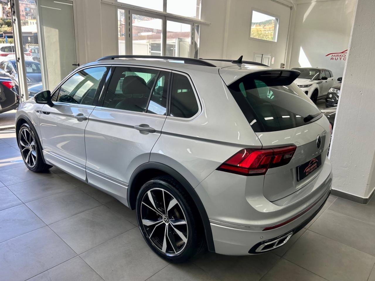 VW Tiguan 2.0 150 CV DSG R-Line FINANZIABILE