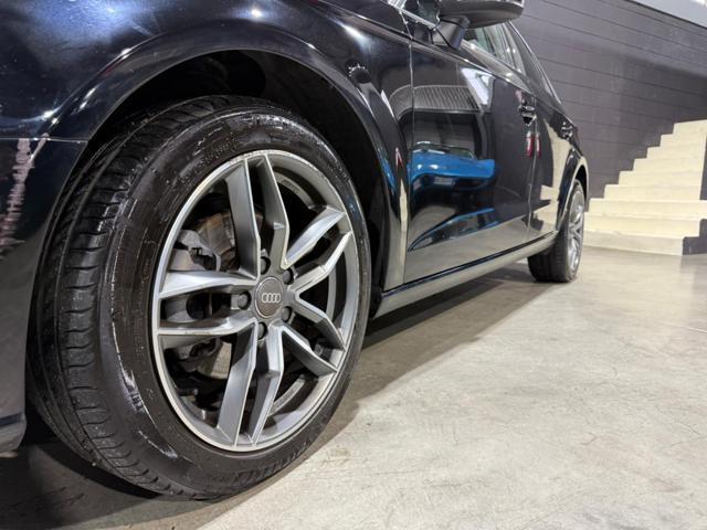 AUDI A3 NEOPATENTATI STRONIC UNICOPROPRIETARIO