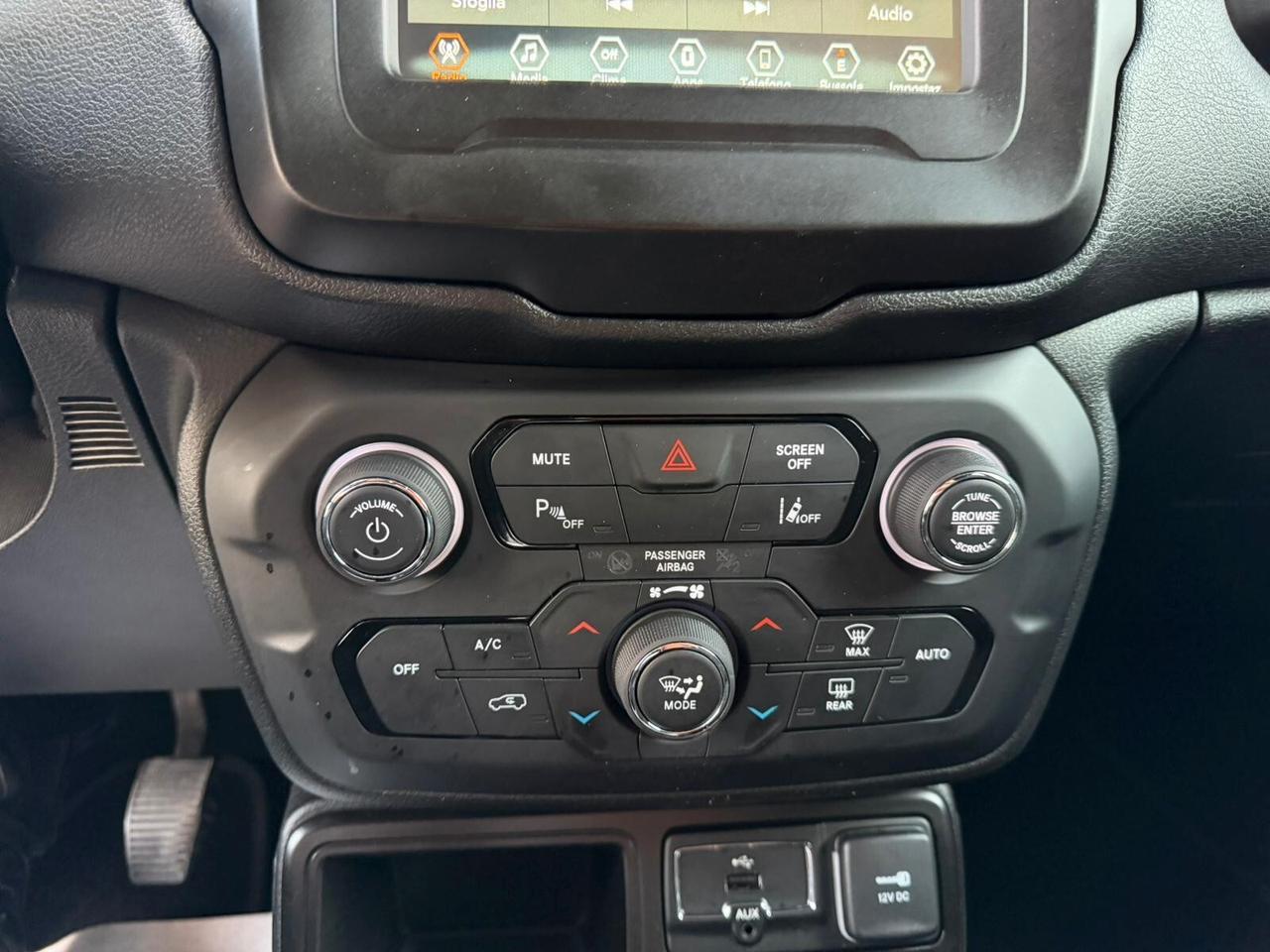 Jeep Renegade 120CV Night Eagle