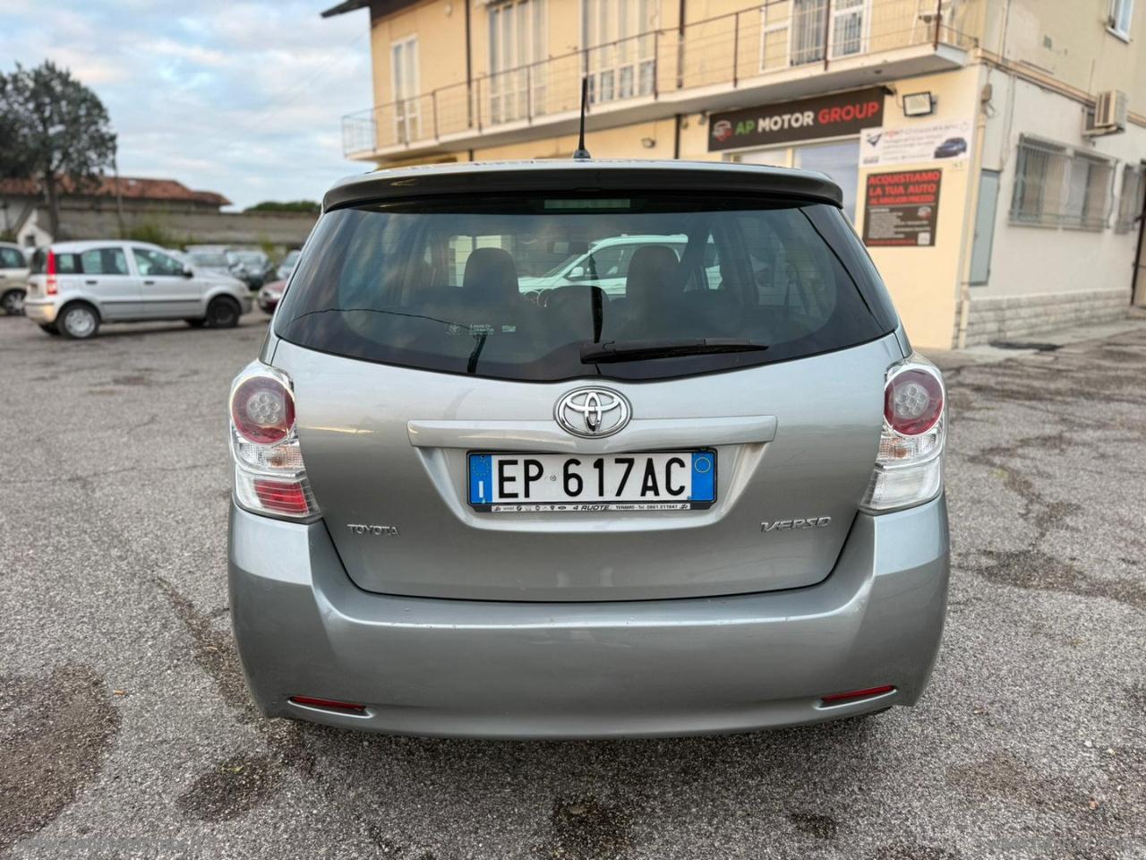 TOYOTA Verso 2.0 D ACTIVE 7 posti