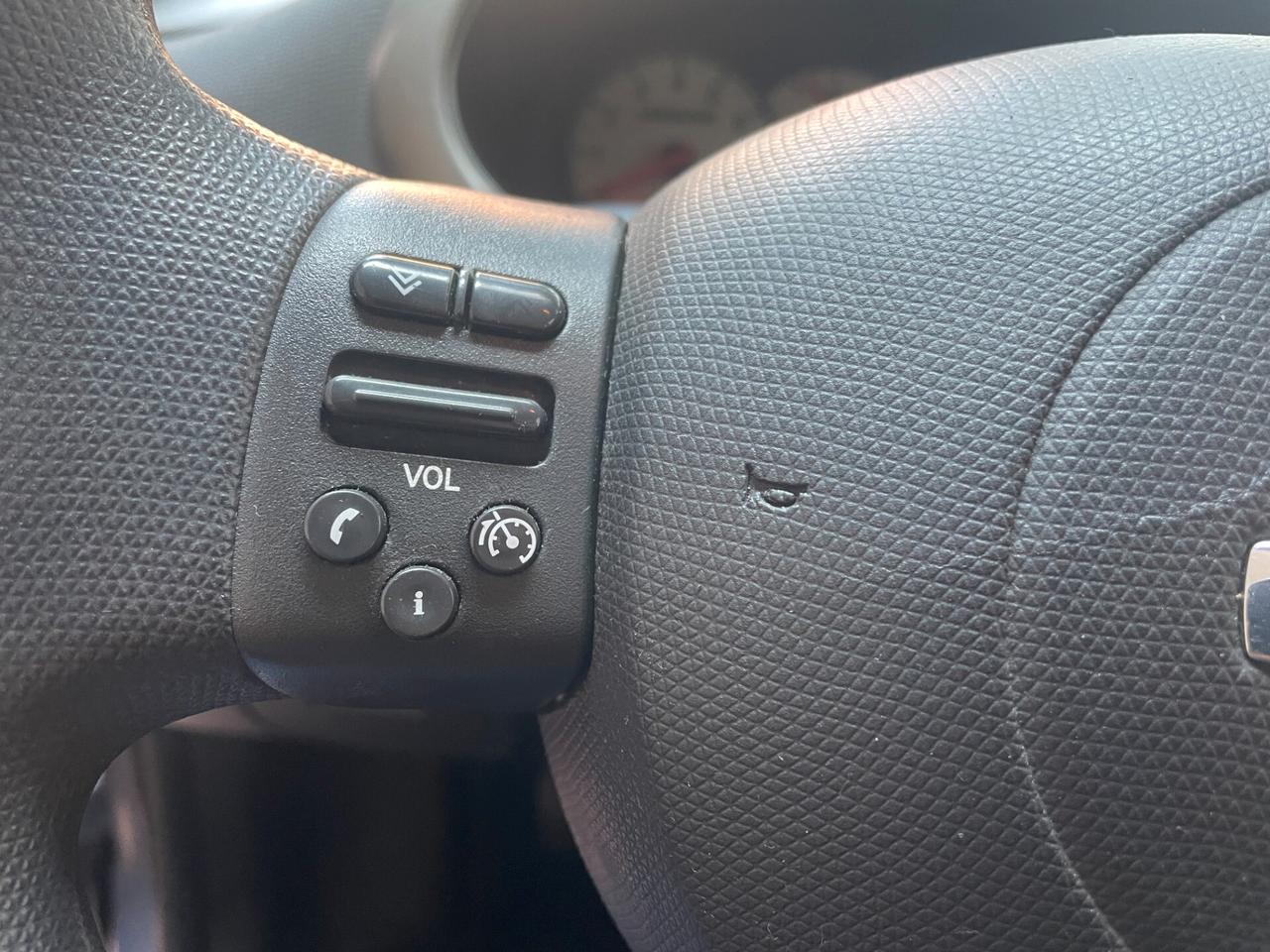Nissan Micra NEOPATENTATI - 5 PORTE BLUETOOTH