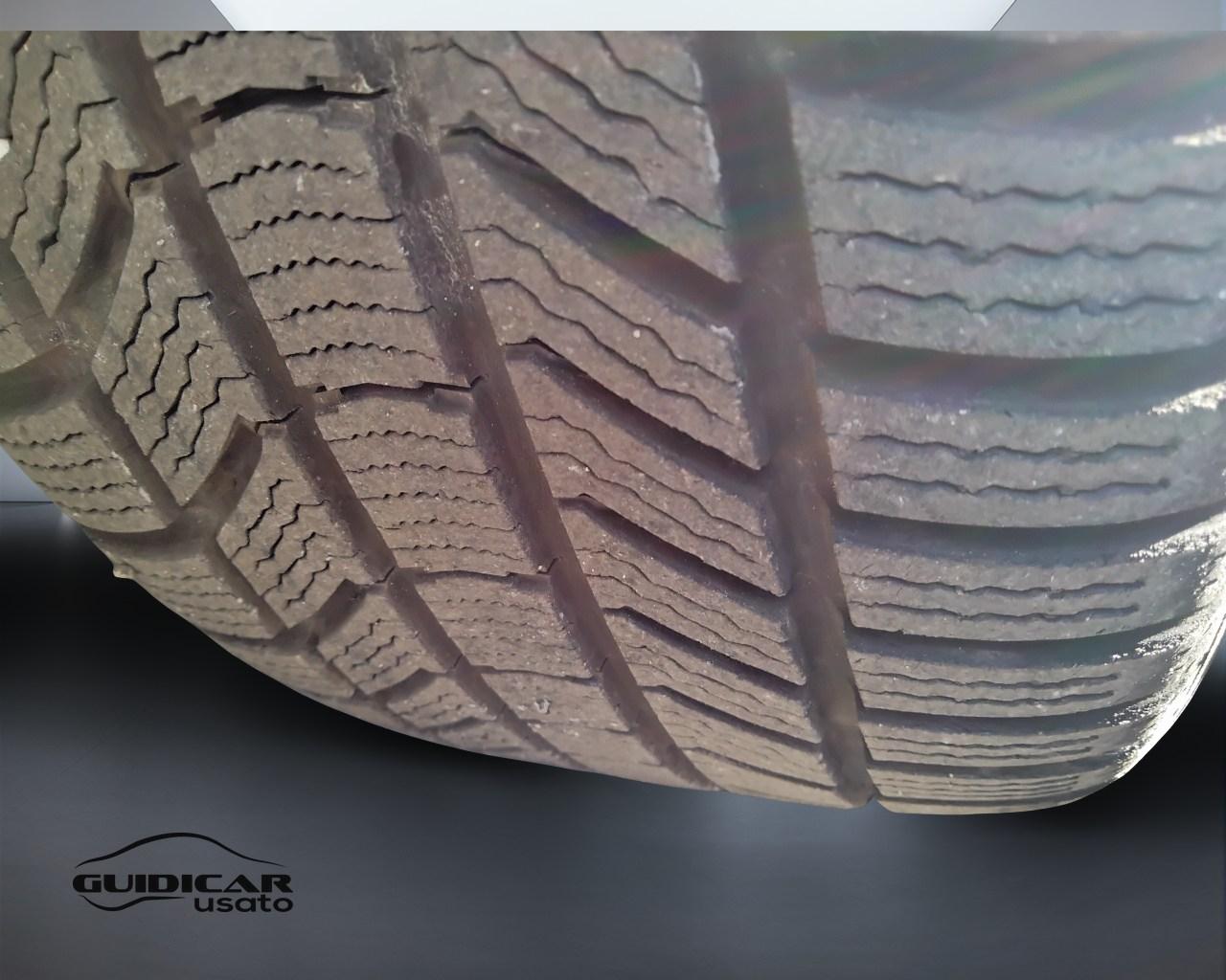 Mercedes-Benz Classe B - W247 2023 - B 180 AMG Line Advanced Plus auto