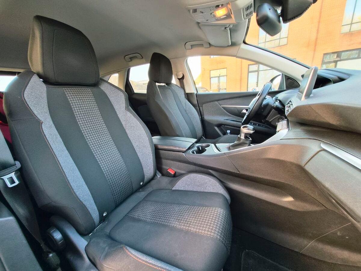 Peugeot 3008 1.5 bluehdi Business s&s 130cv