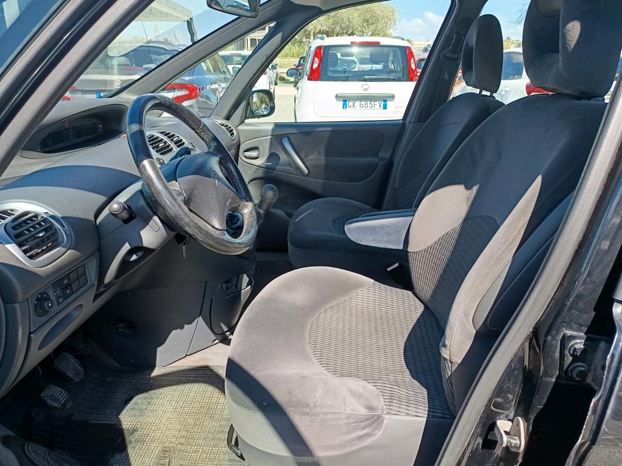 Citroen Xsara Picasso 2008 - 1.6 BENZINA/GPL LB AUTOMOBILI