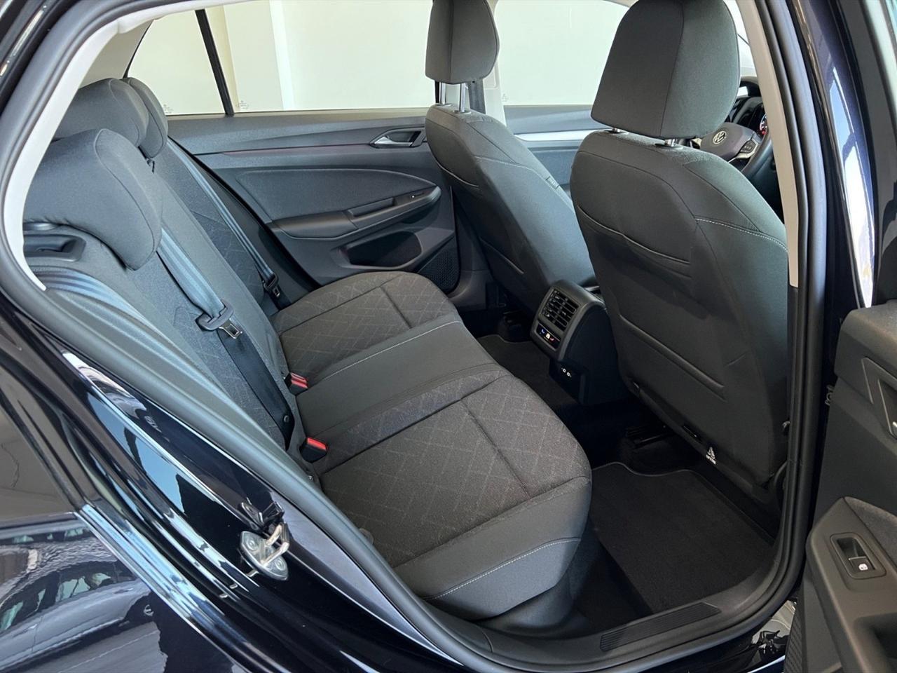 Volkswagen Golf 1.5 tsi evo life 130cv