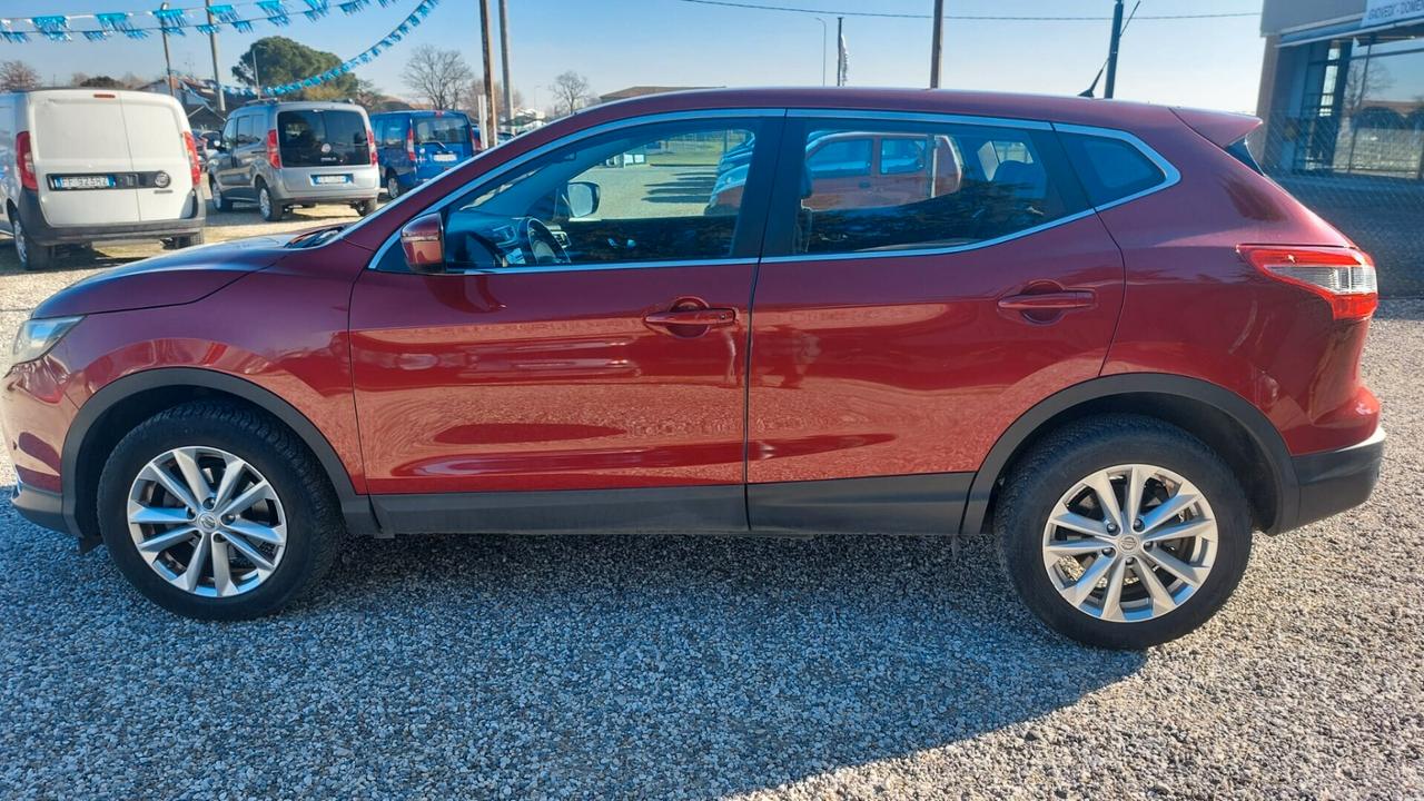 Nissan Qashqai 1.5 dCi DPF Acenta