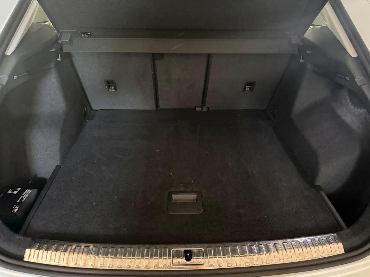 Audi Q3 2022 35 TDI S tronic S line edition