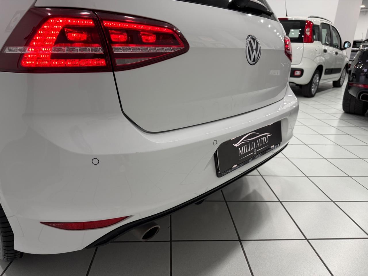 Volkswagen Golf 1.6 TDI 110 CV 5p. Sport Edition BlueMotion Technology