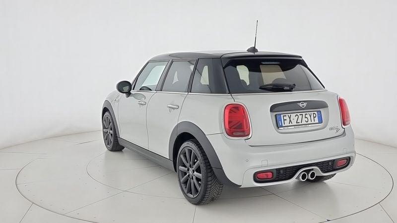 MINI Mini Cooper SD Hype automatica
