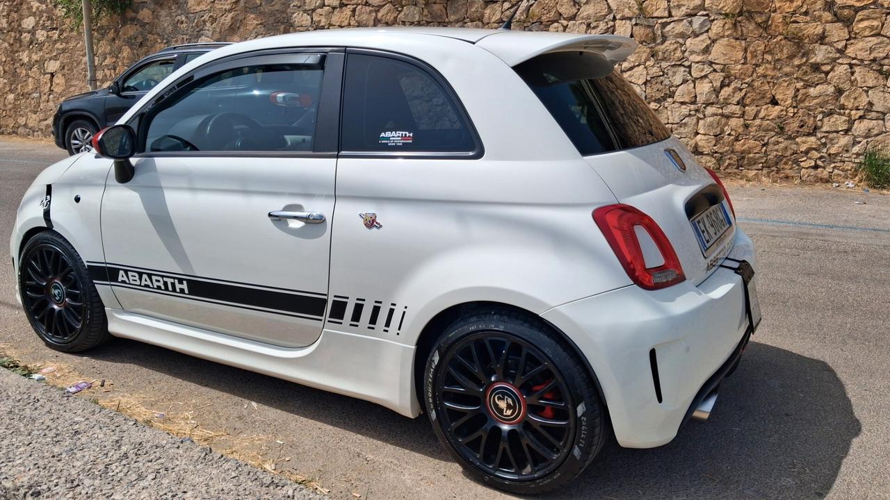 Abarth 595 1.4 Turbo T-Jet 160 CV Competizione