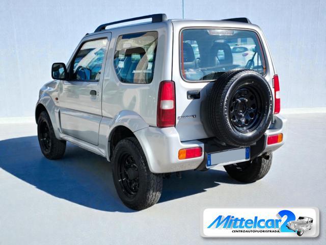 SUZUKI Jimny 1.3i 16V cat 4WD JLX