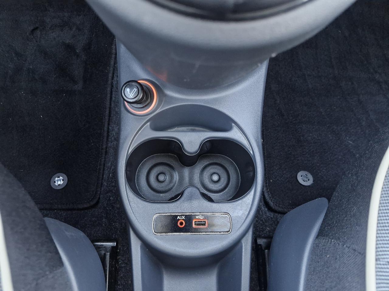 FIAT 500 1.2 BENZINA 69CV LOUNGE 80000KM ANNO 2017