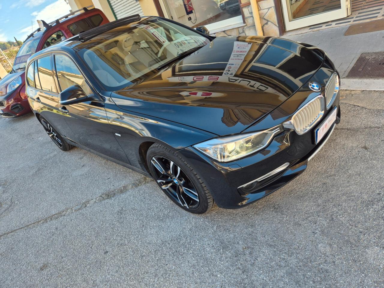 BMW 320 2.0 TETTO APRIBILE NAVIGATORE FARI LED