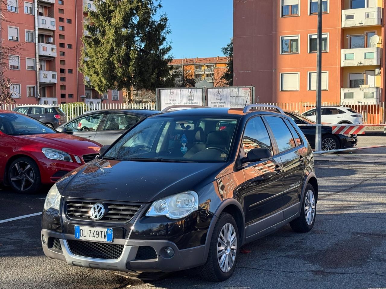 Volkswagen Polo Cross 1.4 Gpl
