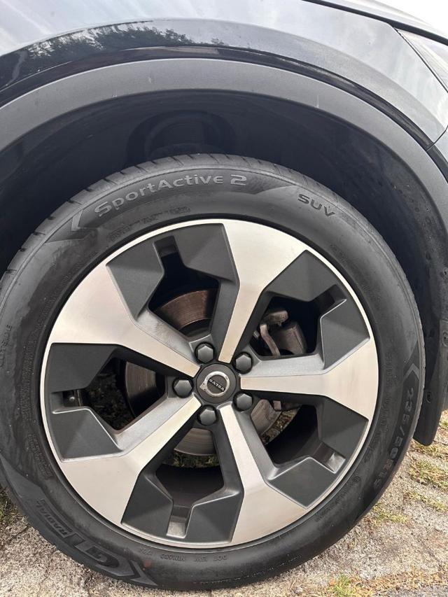 VOLVO XC40 T2 automatico Essential