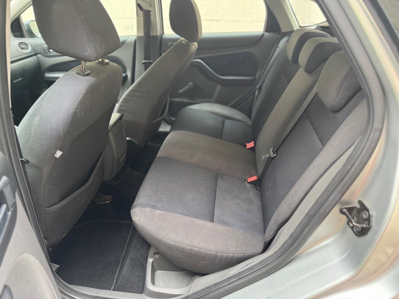 Ford Focus C-Max 1.6 TDCi (90CV) 5p.