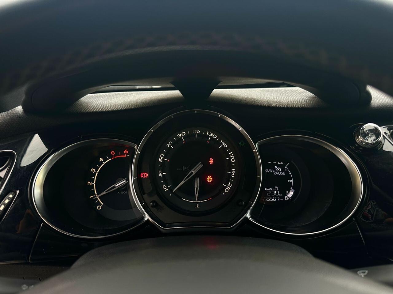 Ds DS3 3 BlueHDi 100 S&S Sport Chic