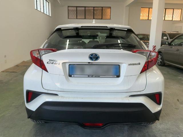TOYOTA C-HR 1.8 Hybrid E-CVT Active