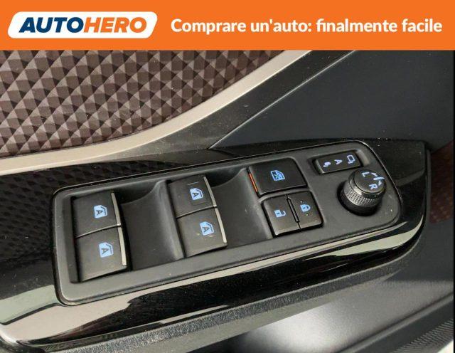 TOYOTA C-HR 1.8 Hybrid E-CVT Lounge