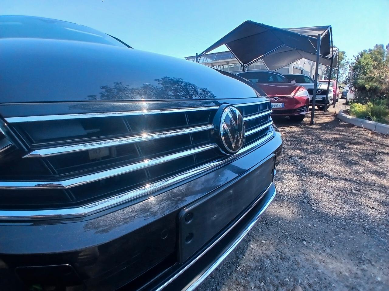 Volkswagen Passat Variant 1.5 TSI ACT DSG Business