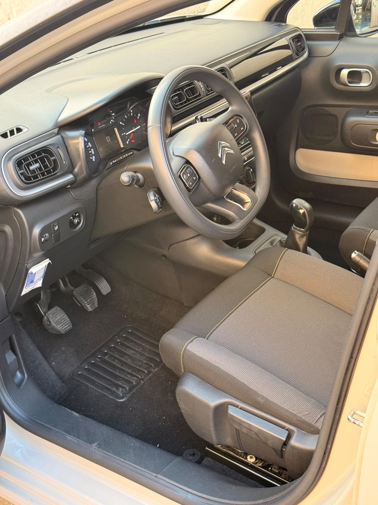 Citroen C3 PureTech 82 Shine