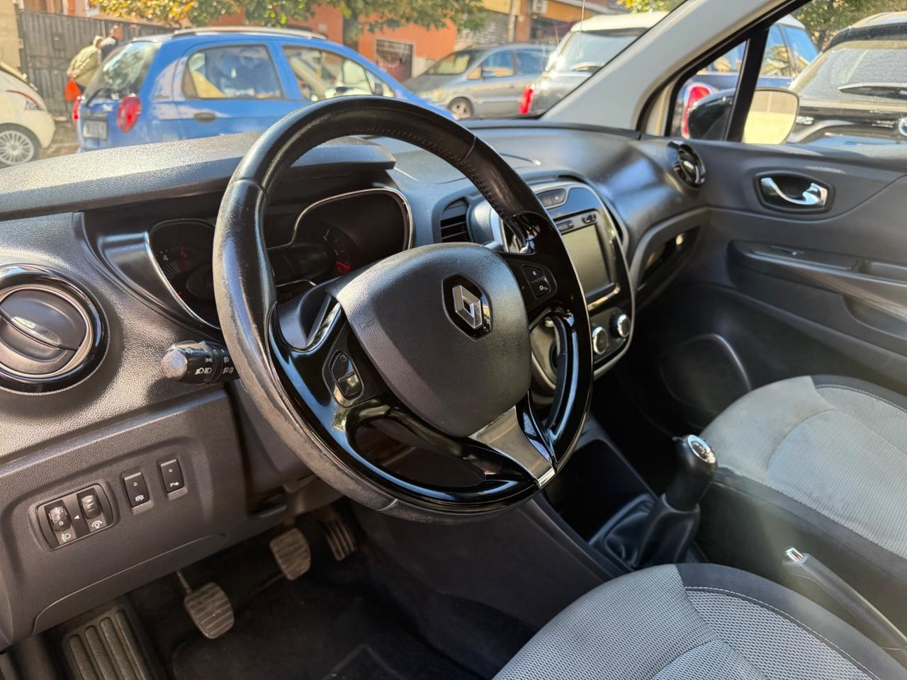Renault Captur 1.5 dCi Energy Intens 90cv NAVI*Pronta consegna visibile in sede *