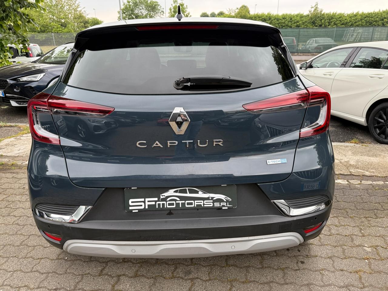 Renault Captur Plug-in Hybrid E-Tech 160 CV Intens