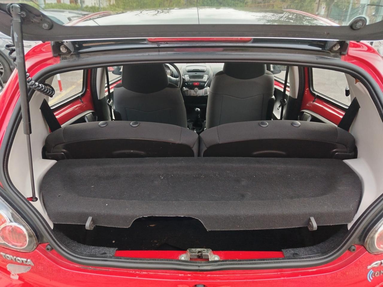 Toyota Aygo 1.0 12V VVT-i 5 porte Active Connect