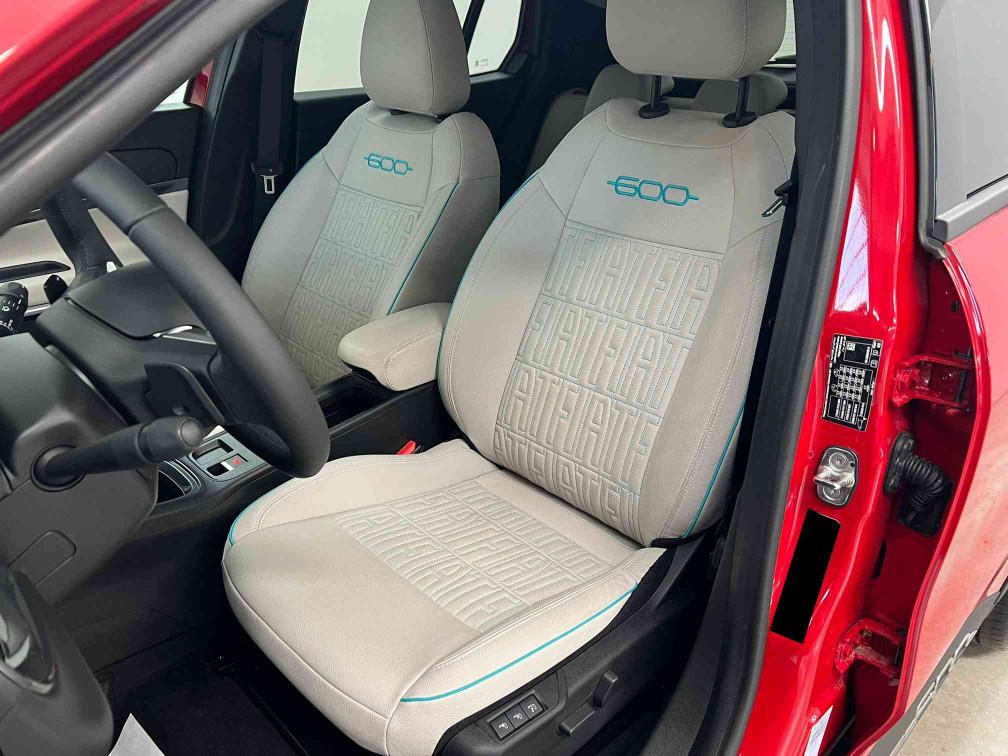 Fiat 600 Hybrid DCT MHEV LaPrima - FULL OPTIONAL