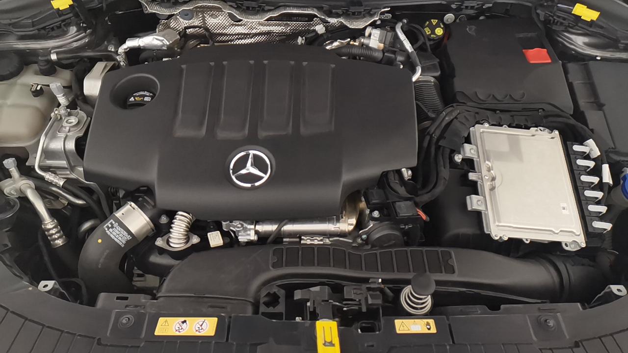 Mercedes-Benz GLA-H247 2020 - GLA 220 d Premium 4matic auto